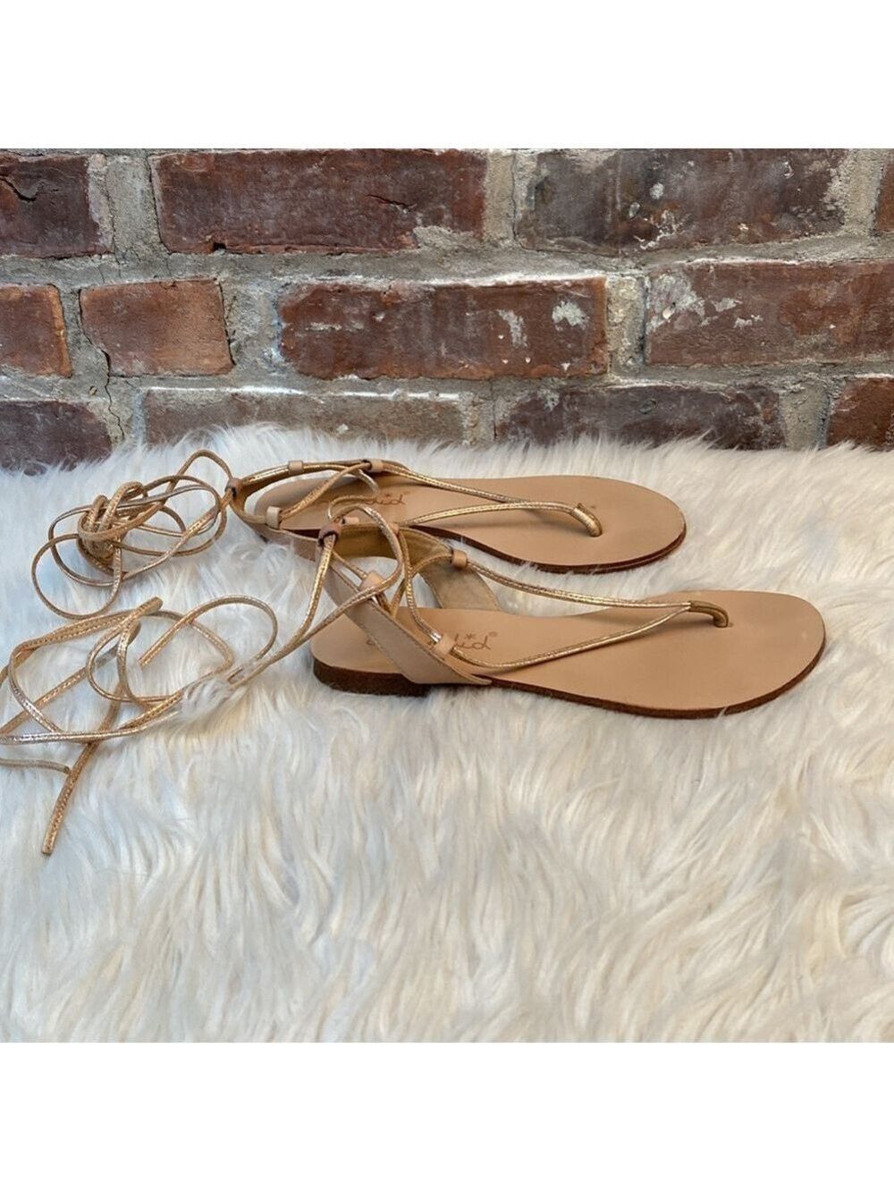 Splendid Metallic Rose Gold Leather Strappy Sandals, Size 6.5M